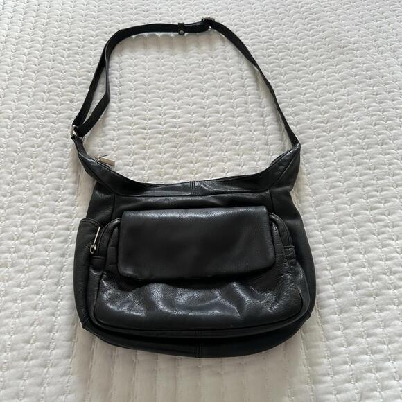 Wilsons Leather Handbags - Vintage Wilson’s Genuine Leather Shoulder Bag Black Purse